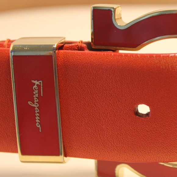 ♥️💋Stylish Salvatore Ferragamo Single omega Belt - Picture 4 of 7